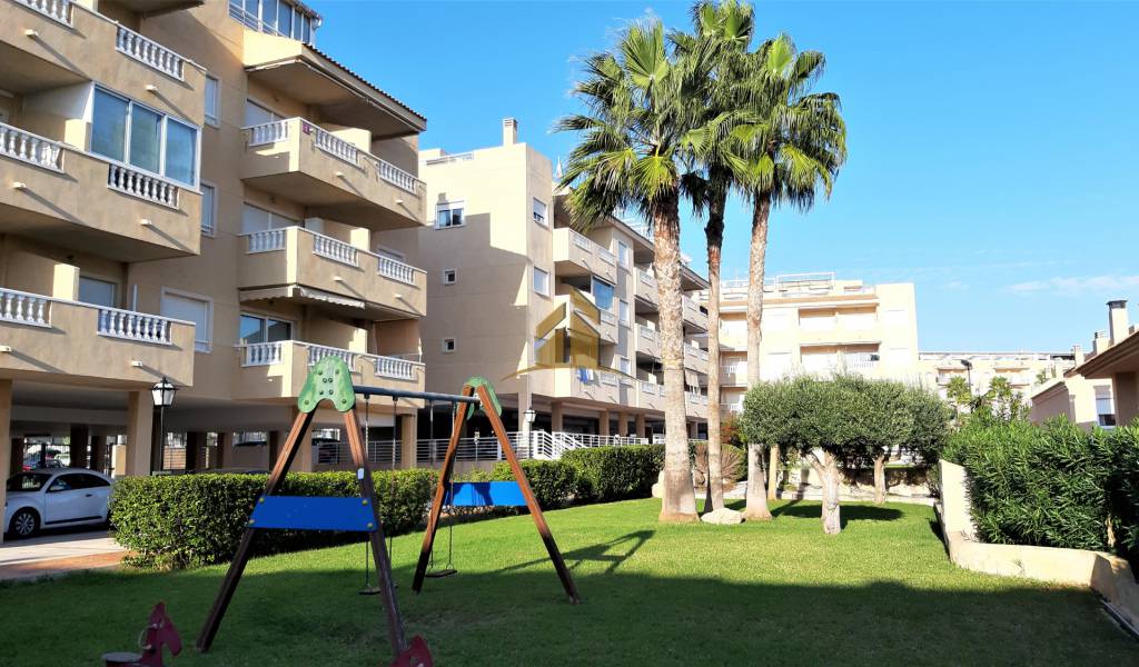 Apartament - Wtórny - Santa Pola - Santiago Bernabéu