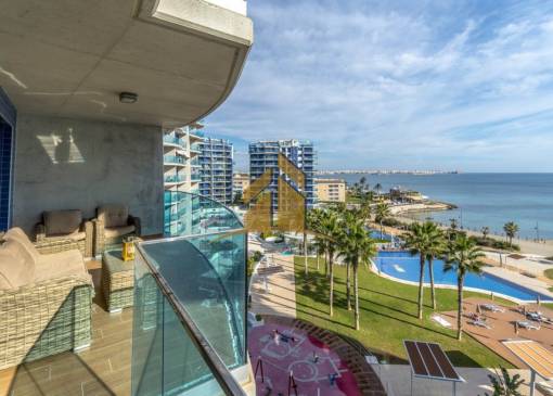 Apartament - Wtórny - Torrevieja - URE-75777