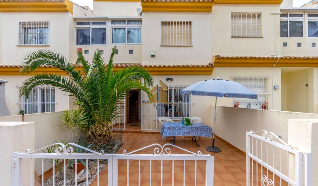  Casa adosada - Venta - Orihuela Costa - Campoamor