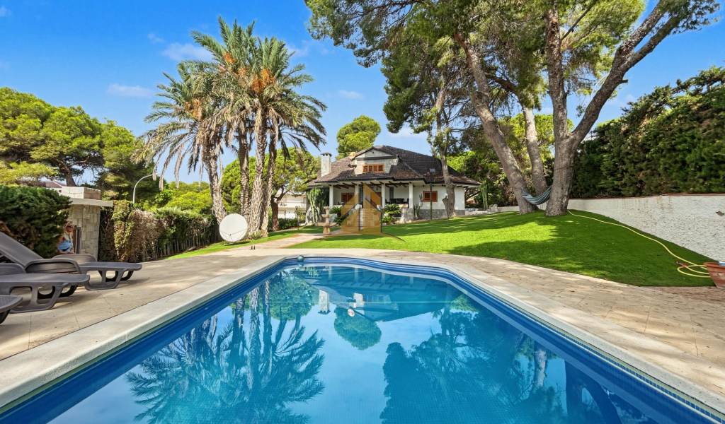 Chalet - Venta - Orihuela Costa - Campoamor