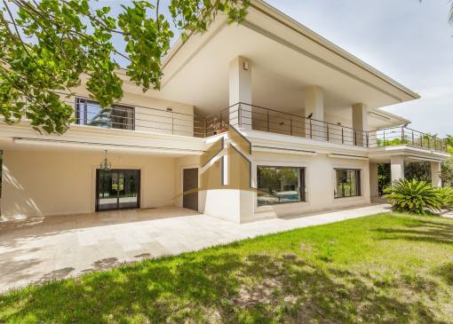 Villa - Sale - Alicante - Vistahermosa
