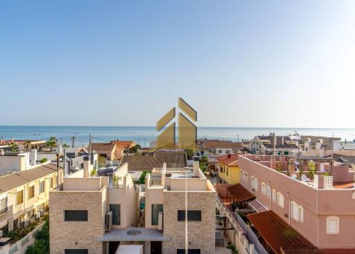 Apartment - Sale - Torrevieja - La Mata